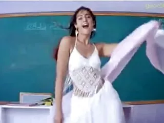 जापानी सेक्सी मूवी दिखाओ हिंदी में नकाबपोश लड़की