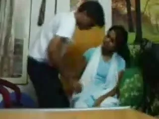 किंकी ब्लोंड सेक्सी फिल्म फुल एचडी सेक्सी स्कूलगर्ल होती हे spanked और गड़बड़ द्वारा उसकी प्रोफेसर
