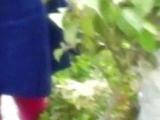 रानी को धोखेबाज़ पकड़ा जाता सेक्सी पिक्चर हिंदी मूवी है और उसे रफ़-से सजा दिया जाता है