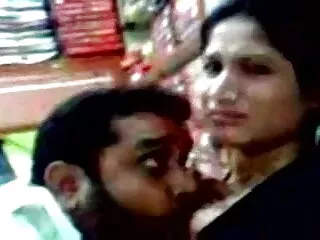 क्यूबा से इसाबेला स्टेफानो द्वारा वीडियो हिंदी मूवी सेक्सी गड़बड़