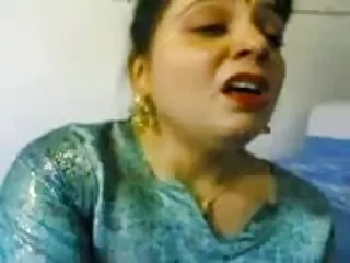 क्लब के फुल मूवी वीडियो में सेक्सी बाद